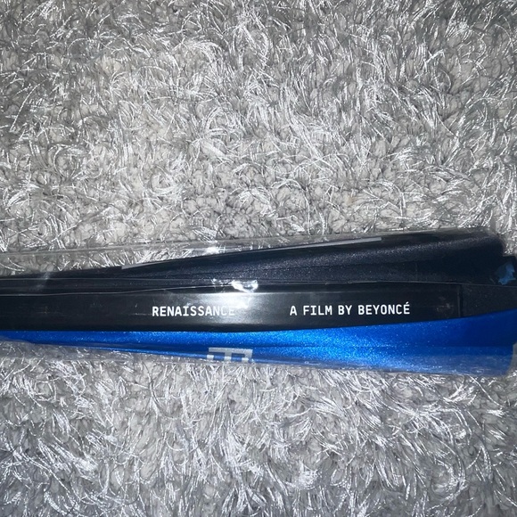 Beyonce Renaissance Movie Merchandise OPULENCE Fan 2023 - Picture 9 of 9